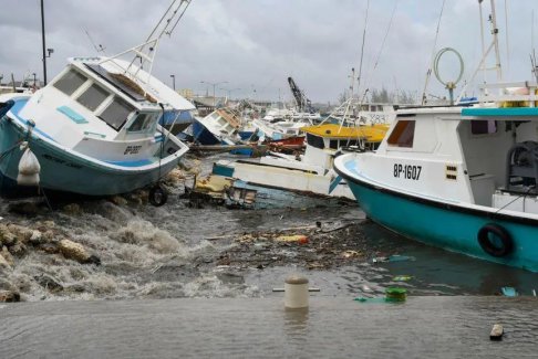 飓风贝里尔袭击加勒比海已造成1人死亡